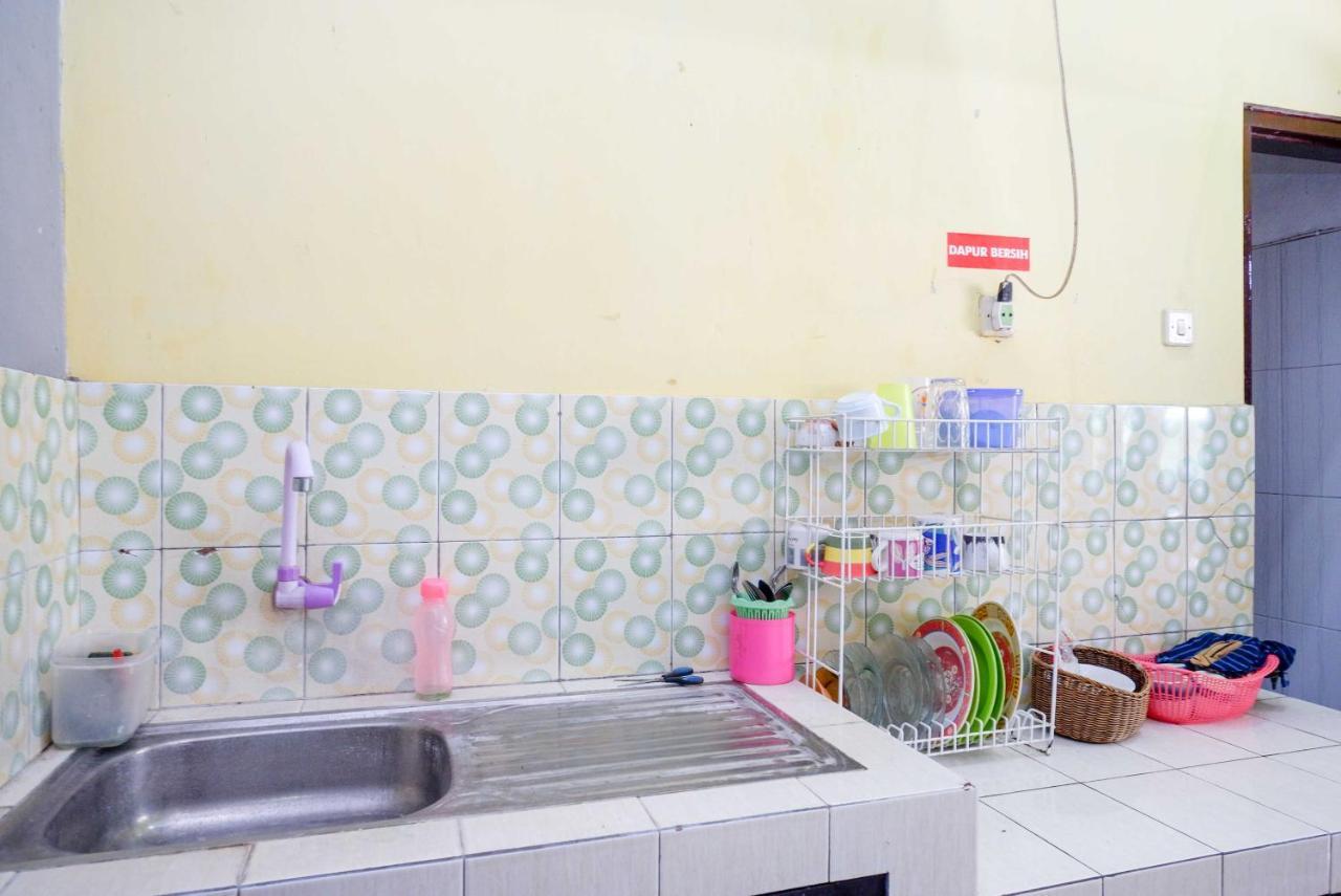 Koolkost Syariah Near Malioboro Area Vandrarhem Yogyakarta Exteriör bild